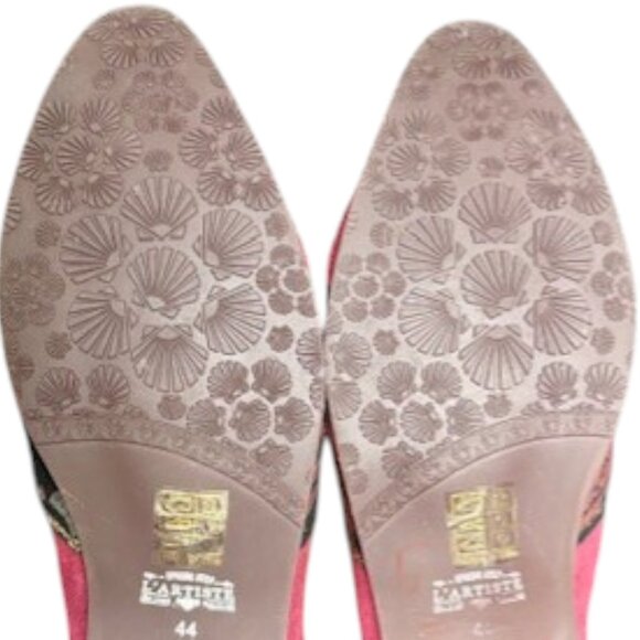 Vibrant Pink and Black Floral Mules Runs Wide - Picture 7 of 11